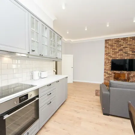 Lux At Planty Park P4you Pl Apartment