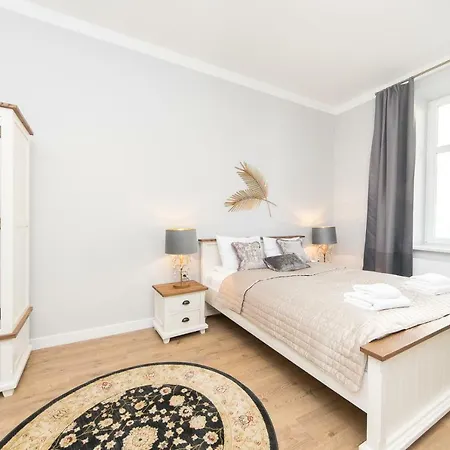 Lux At Planty Park P4you Pl Apartment